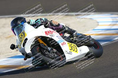 media/Oct-12-2025-CRA (Sun) [[e621380112]]/Races/Race 12/